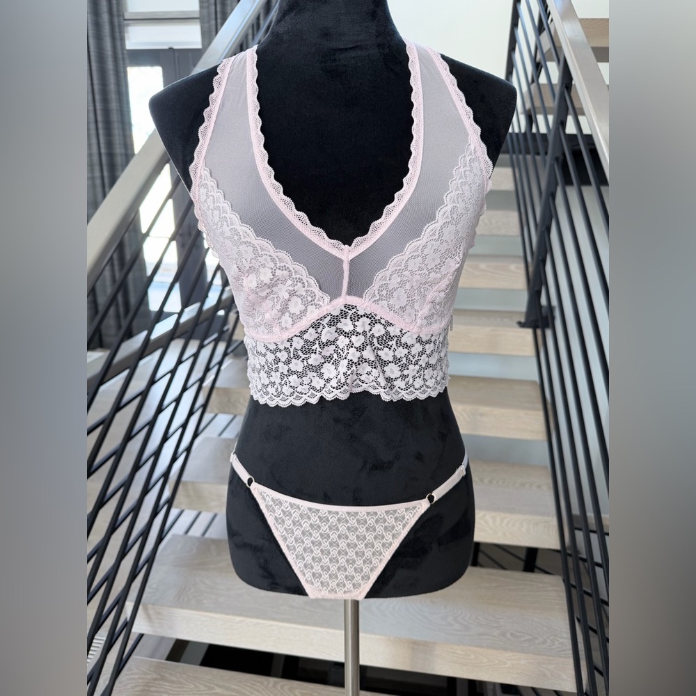 Light Pink Lace Bralette & Thong Set Bra size M Panties size S